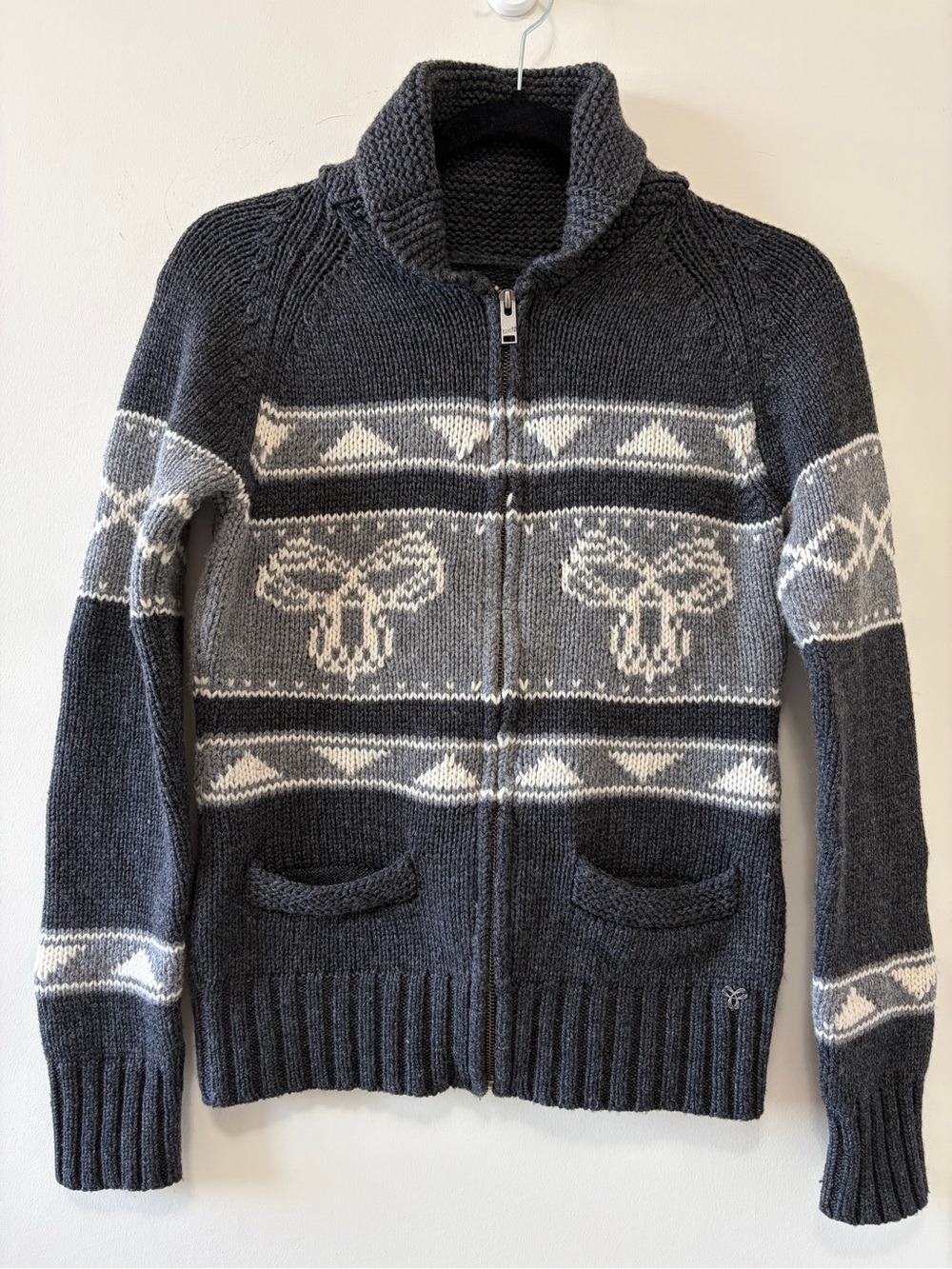 ARITZIA TNA SEA TO SKY 100% LAMBSWOOL COWICHAN STYLE CARDIGAN SWEATER - Picture 2 of 8